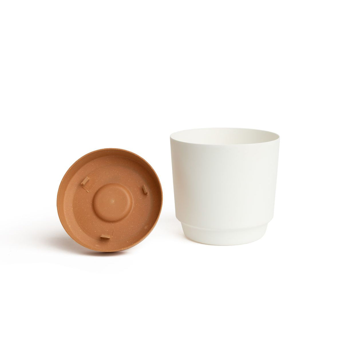 8" Contemporary Flower Pot with Saucer - Designer White